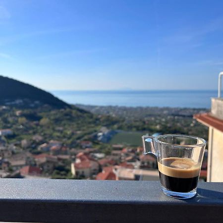 Il Nido Delle Rondini Apartamento Formia Exterior foto