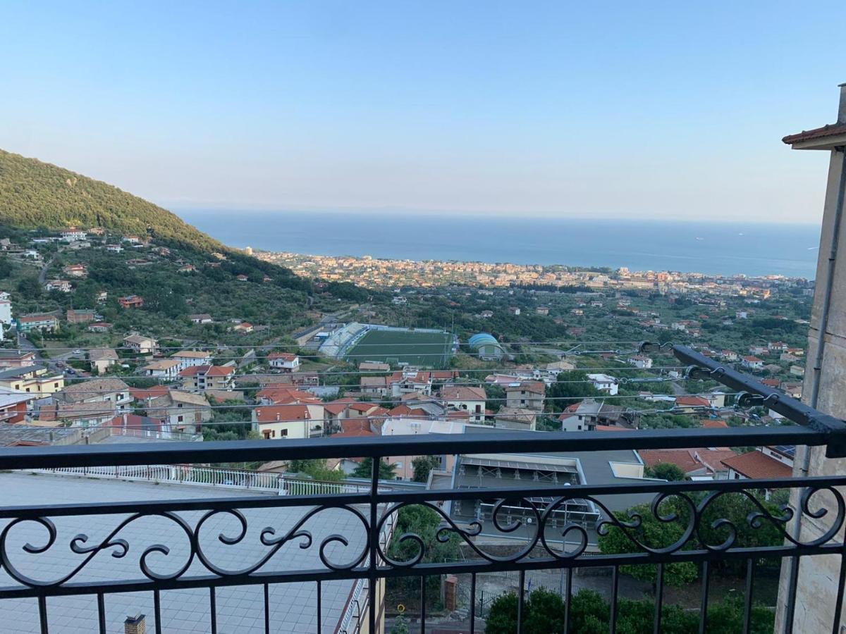 Il Nido Delle Rondini Apartamento Formia Exterior foto
