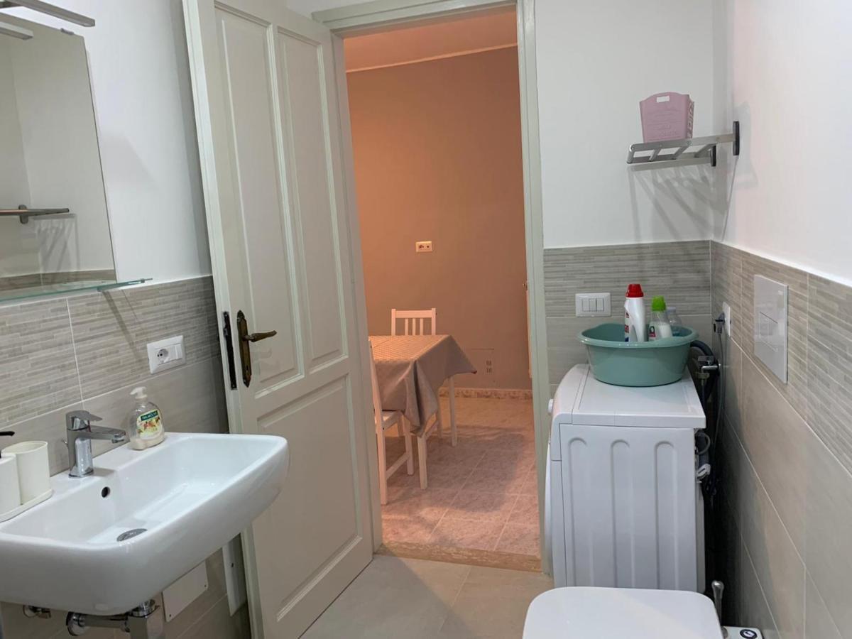 Il Nido Delle Rondini Apartamento Formia Exterior foto