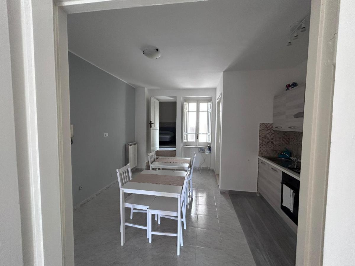 Il Nido Delle Rondini Apartamento Formia Exterior foto